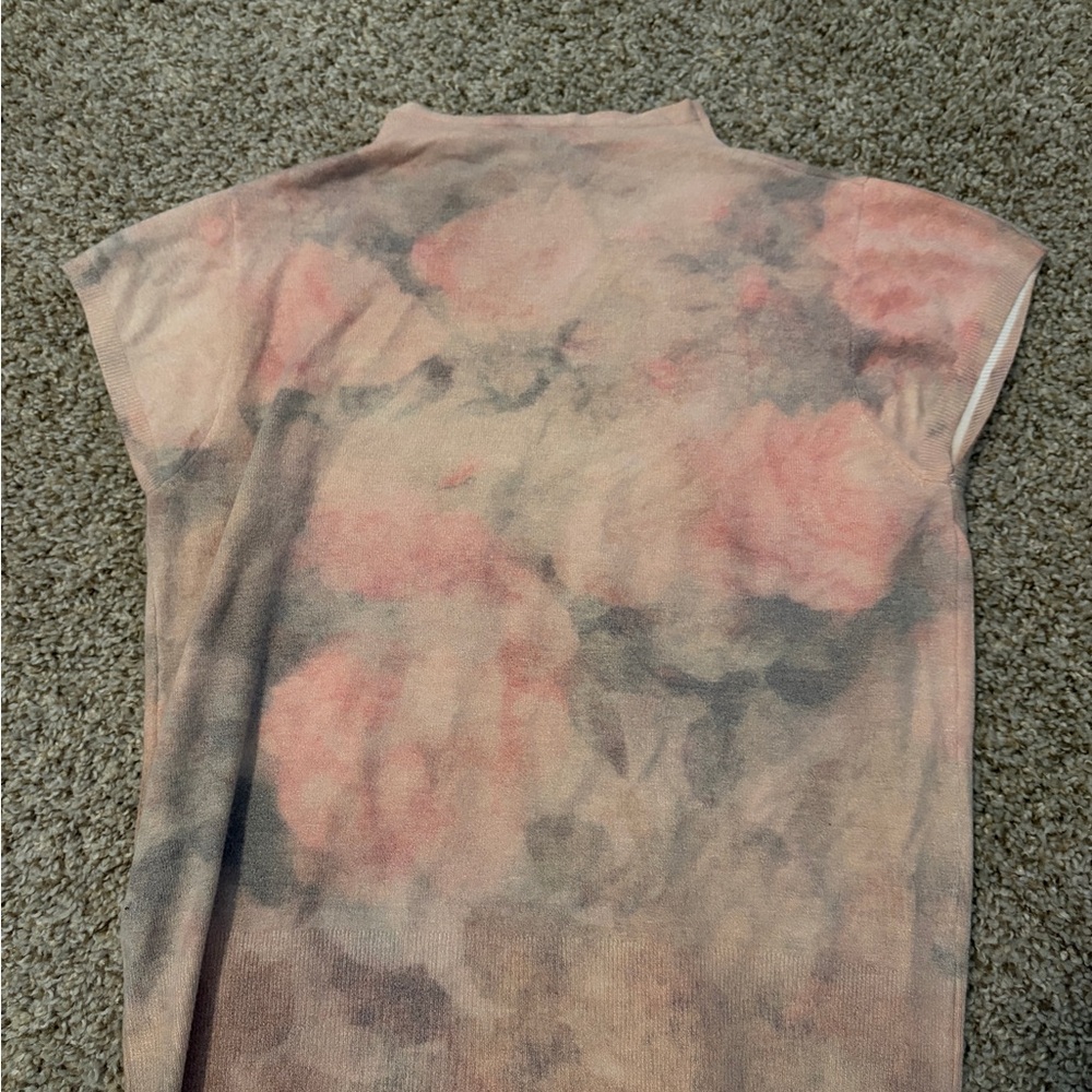 Sioni floral women’s Top size xs - Picture 3 of 3